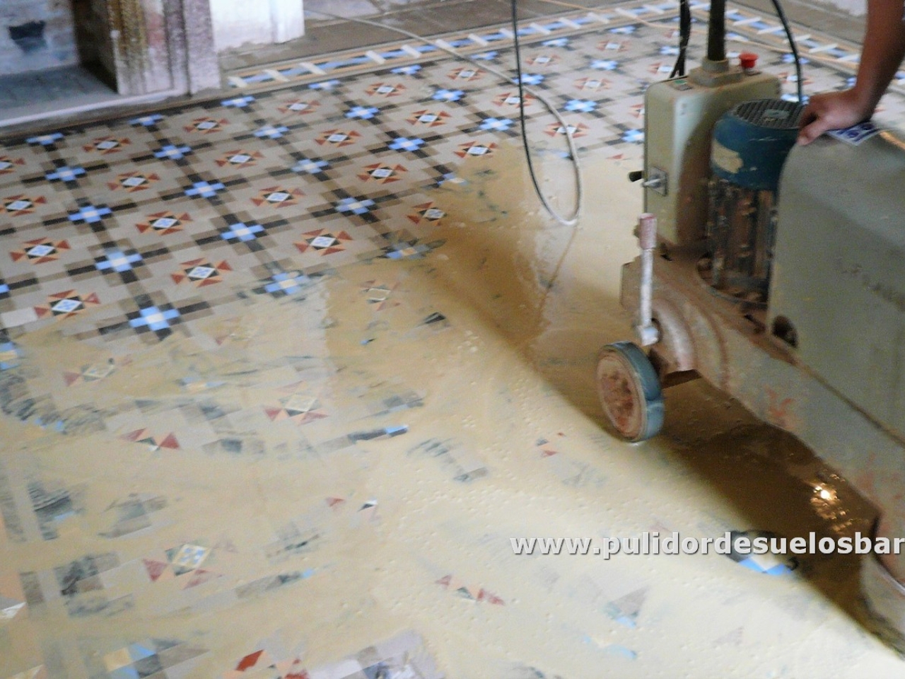  Pulidor de suelos de mosaico nolla Barcelona
