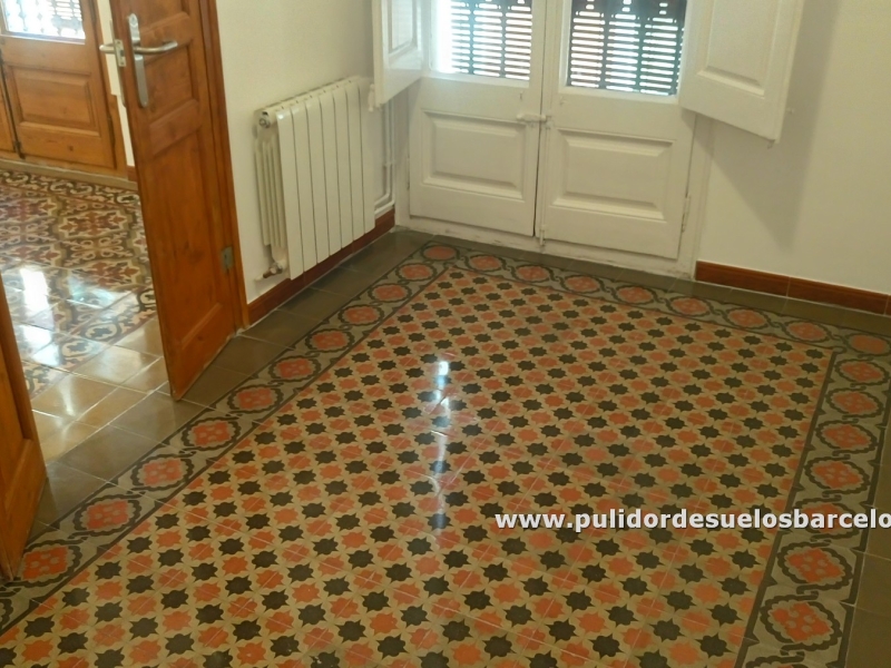  Si estás buscando&nbsp;Pulido de suelos de mosaico en Tarragona estamos muy cerca de ti. Somos&nbsp;especialistas en Pulido de suelos de mosaico, y ofrecemos nuestros servicios en Tarragona. Solicita más información llamándonos a los teléfonos:93 232 00 42 O enviándonos un correo electrónico.&nbsp; 