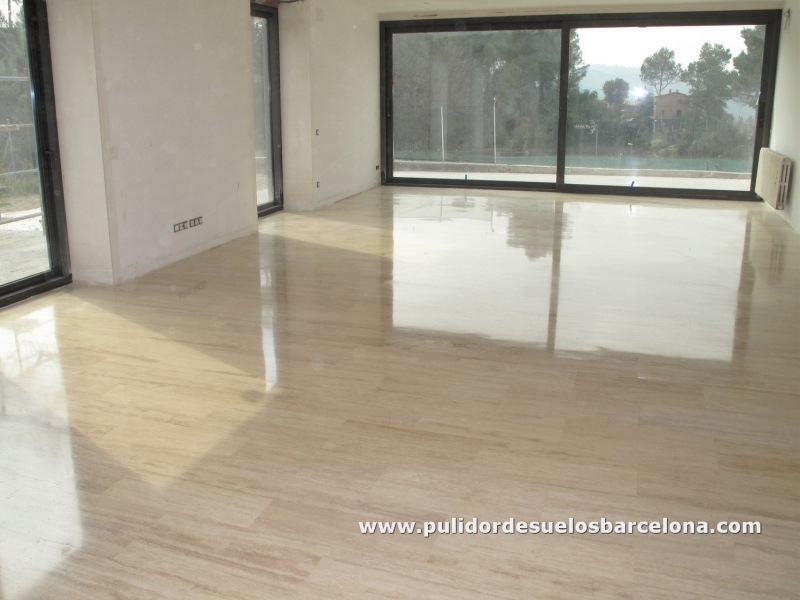 Somos especialistas en el rebaje, pulido y protección de Mármol y Terrazo.&nbsp;Trabajos de pulir, rebajar. enmasillar mármoles Travertinos en Barcelona y Sant Cugat. Reparación y abrillantado de mármol.